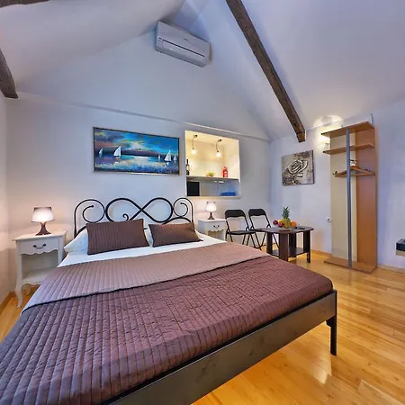 Apartament Studio Sime Split