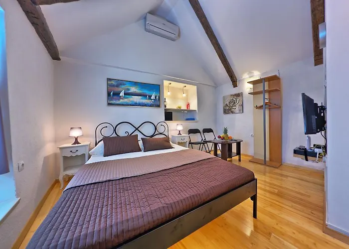 Apartment Studio Sime Split